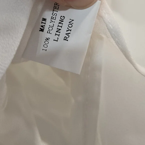 All About May• Lenora One-Shoulder White Ruffled Asymmetric Dress. Sz 6 - Picture 14 of 16